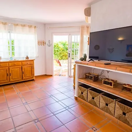 Chateau Morro 4 Apartment *