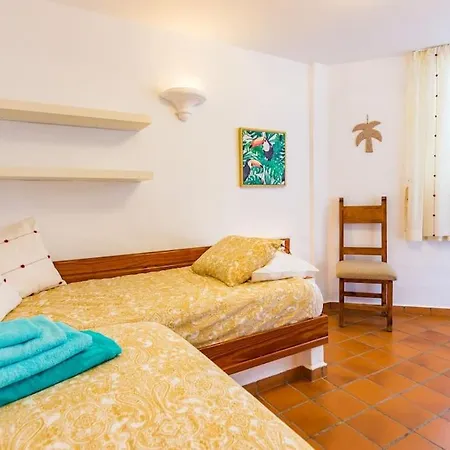 Chateau Morro 4 Apartment