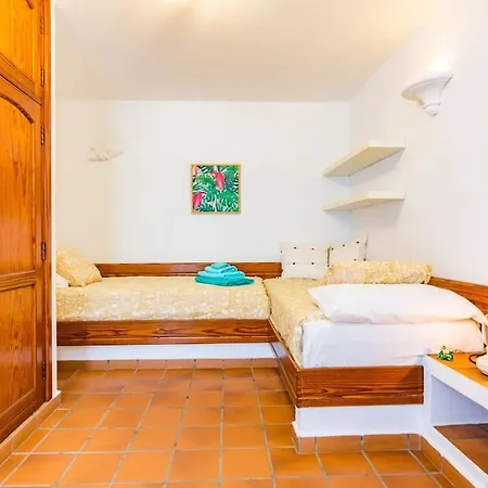 Chateau Morro 4 Apartment *