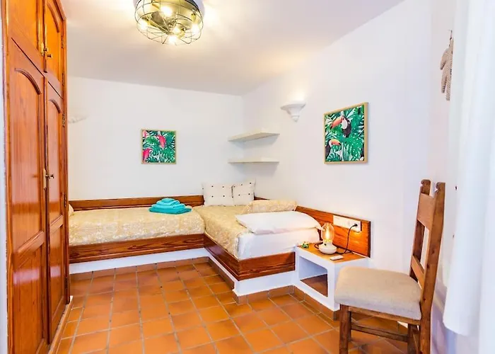 Apartamento Chateau Morro 4 *